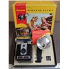 Image 1 : Vintage Brownie Hawkeye Outfit – made by Kodak