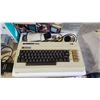 Image 2 : Commodore Vic-20 and extra accessories - looks complete