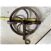 Image 2 : antique 13" dia. Well pulley
