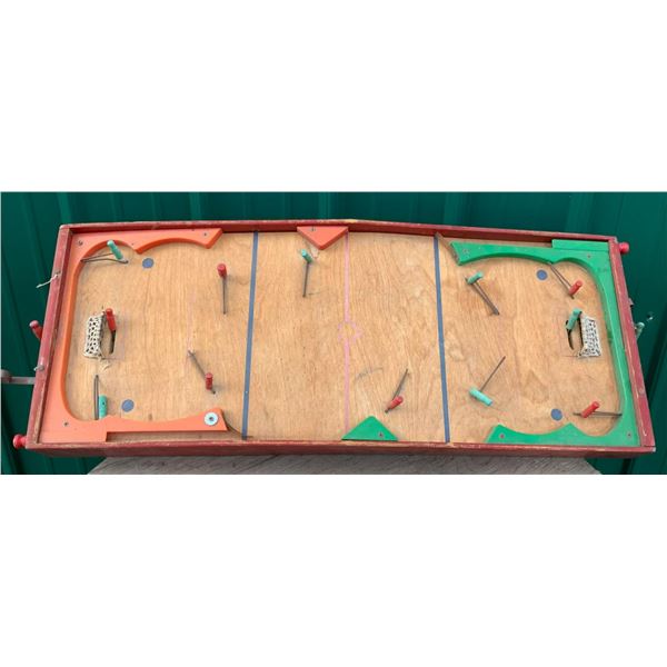 Working wooden hockey game Schmalz Auctions