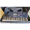 Image 1 : Yamaha PSR-220, large keyboard, with power cord and carrying case - tested, works good