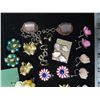 Image 2 : Large lot of Earrings – lots of floral patterns