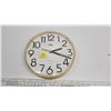 Image 1 : Vintage yellow clock - works