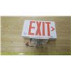 Image 1 : exit sign