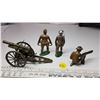 Image 3 : Cast iron soldiers and cannon
