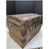 Image 2 : 29"x 20.5"x 18" Antique Steamers Trunk
