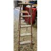 Image 1 : Wooden Ladder