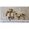 Image 3 : 4pc Brass deer family