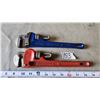 Image 1 : Pair of 10" pipe wrenches