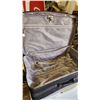 Image 3 : Pair of large luggage bags & hard suitcase - very good condition