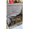 Image 5 : Pair of large luggage bags & hard suitcase - very good condition