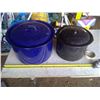 Image 1 : 2 metal cook pots