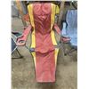 Image 3 : 317 – 3 Folding Camp Chairs, 1 Lounging
