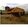 Image 2 : 1995 Gravel Trailer - Belly Dump "DE-CAP" VIN 2D9DS2B15SL017253