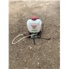 Image 1 : Chapin 4 gallon back pack sprayer