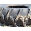 Image 4 : 20.8-38 for 18" Rim R-11 Firestone Tractor tire