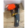 Image 1 : BOSTITCH framing nailer 2 inch to 3 1/2 inch fastner length