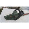 Image 4 : Black & Decker 16" electric hedge trimmer