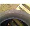 Image 3 : 2 Michelin Primacy MXV4 tires P235/60 R 18