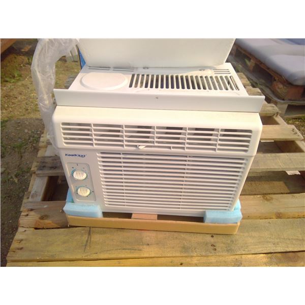 5000 BTU Kool King air conditioner with accessories