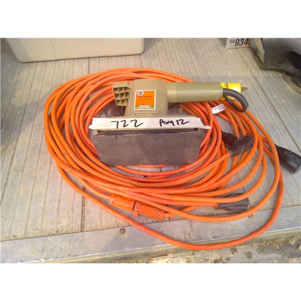 2 extension cords, B&D finishing sander