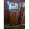 Image 8 : 5 pieces oak kitchen cupboards (see description)