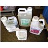 Image 1 : 4 containers chemicals ( Gladiator, Caramba, Clearview and Pre pass)