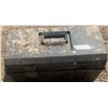 Image 1 : Toolbox with contents