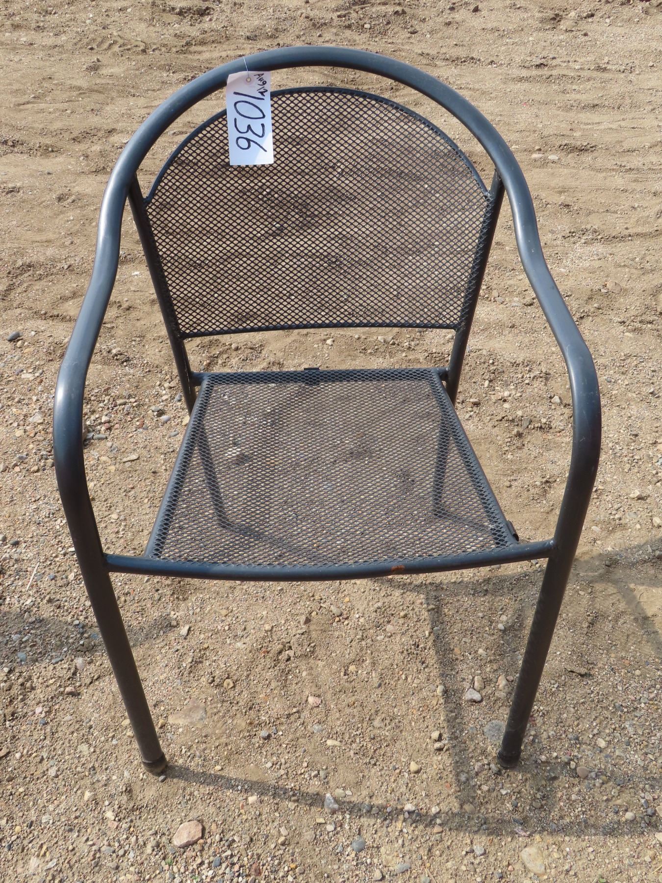 Metal mesh Lawn Chair - Schmalz Auctions