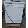 Image 1 : Whirlpool dishwasher model DU940QWDQ6 (wired with plug)