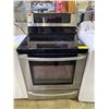 Image 1 : LG STAINLESS STEEL ELECTRIC RANGE STOVE WITH CONVECTION OVEN