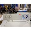 Image 2 : GE TOP LOAD HIGH COMMERCIAL QUALITY WASHER