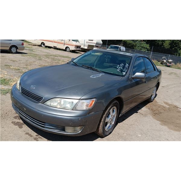 1999 Lexus ES 300