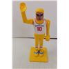 Image 5 : Wayne Gretzky Los Angeles King Plastic Water Bottle, ELB Expos Skip It, Superjock Figurine