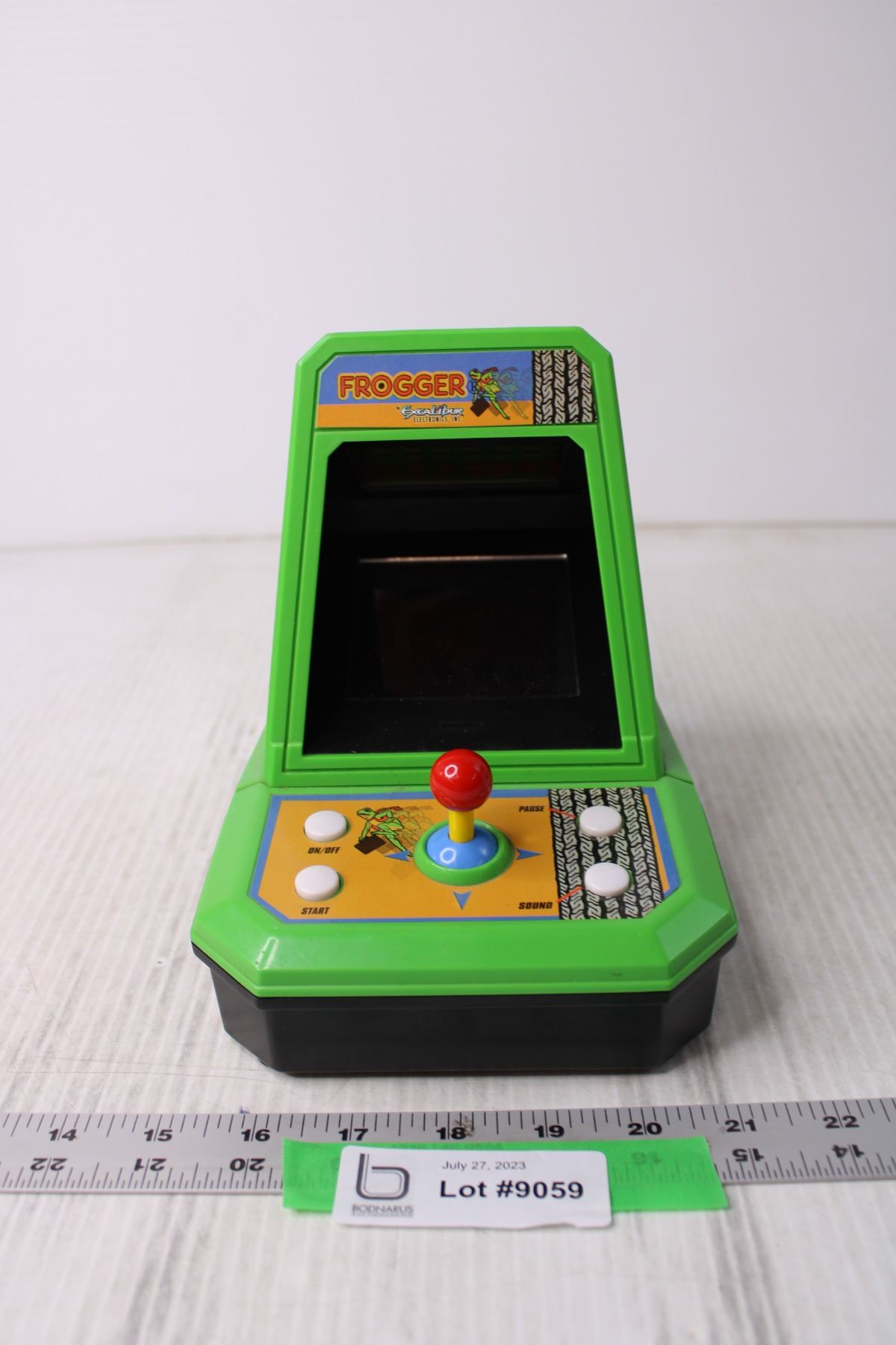 Mini Frogger Game Frogger Mini Electronic Arcade Game - Bodnarus Auctioneering