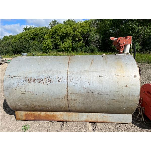 500 Gallon Skid Tank with 110V Pump and Meter (Small Leak in Seam)  (North of Viscount)