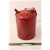 Image 1 : Vintage Red Gas Can
