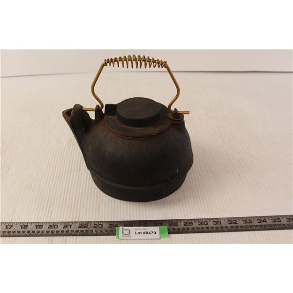 Cast Iron Kettle