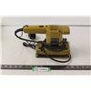 Image 1 : Black & Decker Finishing Sander (Working)