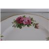 Image 2 : (3) American Beauty by Royal Albert Plates (10.5")