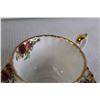 Image 2 : Royal Ascot Bone China Lac La Ronge Teacup and Saucer, Old Country Roses Royal Albert Teacup and Sau