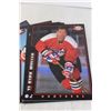 Image 2 : 1995 Post Cereal NHL Hockey Cards (8 1/2" x 12 1/2")