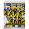 Image 3 : Military Men Play Set (NIB)