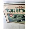 Image 3 : The Master Putting System in Box