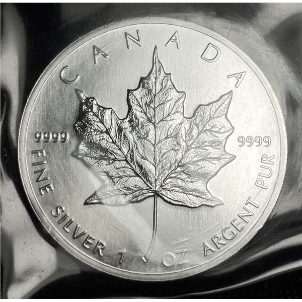 1989 Canada $5 Maple Leaf 1 ozt .9999 Silver