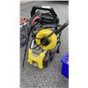 Image 1 : KARCHER 1700 PSI ELECTRIC PRESSURE WASHER