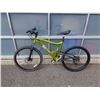 Image 1 : GREEN DIAMONDBACK BIKE