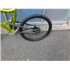 Image 2 : GREEN DIAMONDBACK BIKE