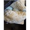 Image 2 : SHEEPSKIN RUG