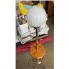 Image 2 : VINTAGE FLOOR LAMP WITH SHELF